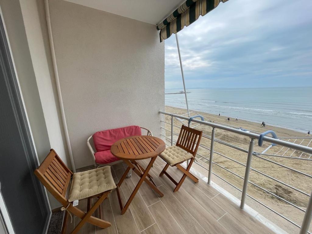 Bellavista Apartment Dıraç Dış mekan fotoğraf